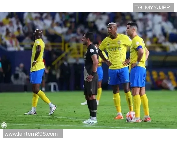 利加大学与圣保罗的激烈对决揭示了足球战术的博弈与球队实力的较量