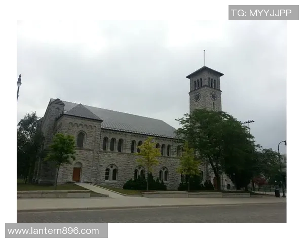 多伦多与渥太华足球对决精彩纷呈谁能在这场较量中胜出 多伦多与渥太华足球对决精彩纷呈谁能在这场较量中胜出